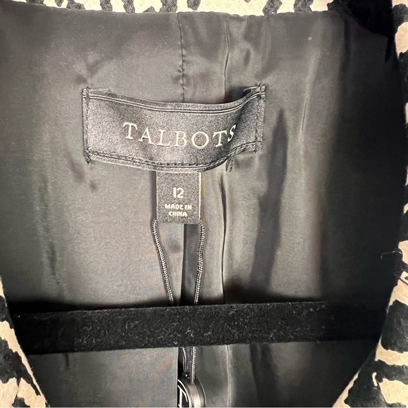 Talbots | The Kate Fit | animal print blazer - Picture 3 of 8